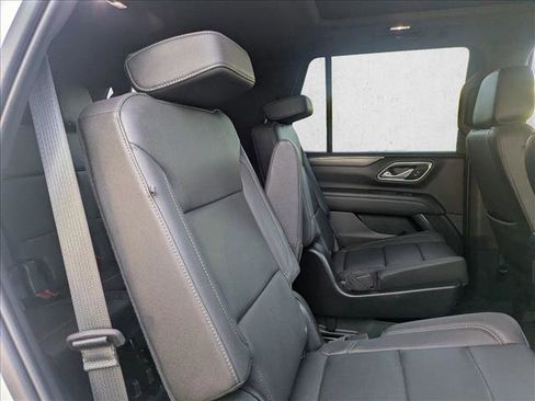 Used 2023 Chevrolet Tahoe LT w/ Luxury Package image 20