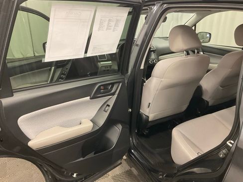 Used 2017 Subaru Forester 2.5i Premium w/ Popular Package #2A image 29