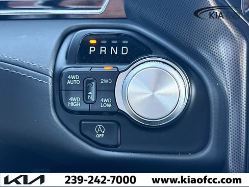 Used 2024 RAM 1500 Limited image 27