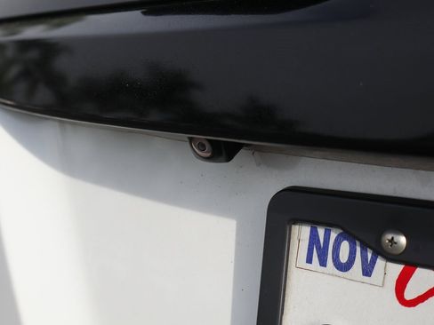 Used 2020 Honda Fit LX image 38