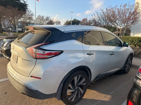 Used 2016 Nissan Murano Platinum w/ Platinum Technology Package image 4