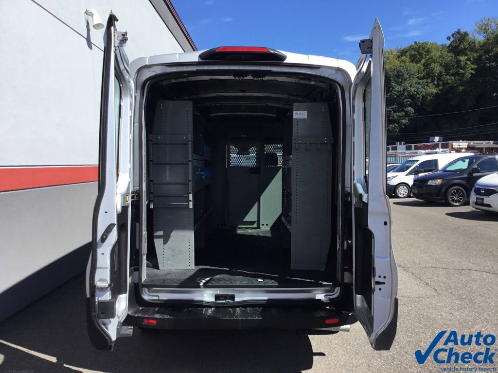 Used 2020 Ford Transit 250 Medium Roof AWD w/ Load Area Protection Package image 10