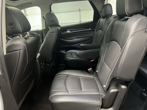Certified 2019 Buick Enclave Avenir w/ Avenir Technology Package AWD/4WD image 26