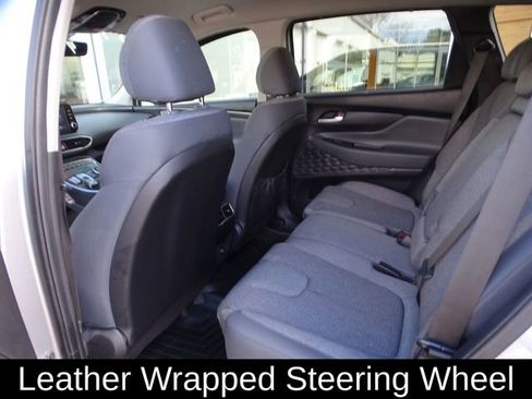 Used 2022 Hyundai Santa Fe SEL w/ Convenience Package image 19