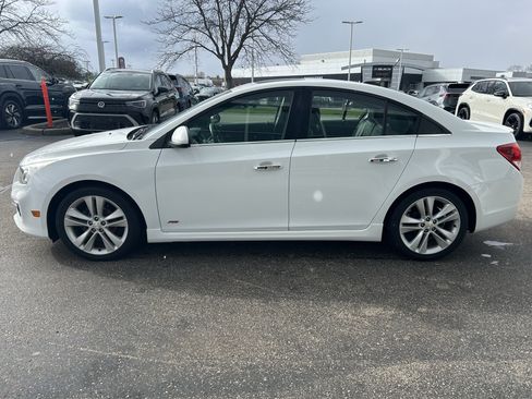 Used 2015 Chevrolet Cruze LTZ w/ Sun, Sound and Sport Package image 4