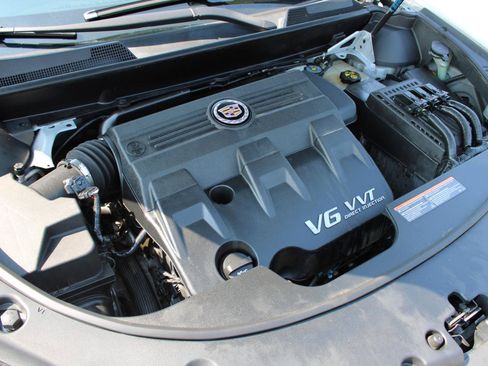 Used 2012 Cadillac SRX Luxury image 30