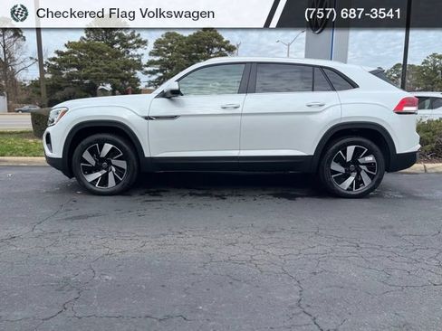 New 2026 Volkswagen Atlas Cross Sport SE AWD/4WD image 5