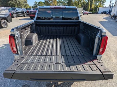 New 2026 GMC Sierra 1500 SLT w/ SLT Premium Plus Package image 13