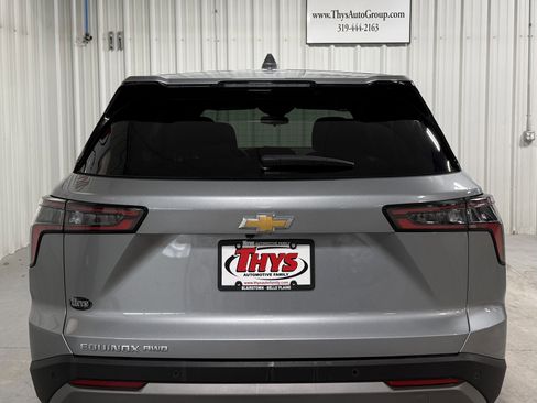 Used 2025 Chevrolet Equinox LT image 4