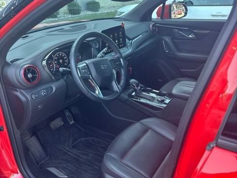 Used 2025 Chevrolet Blazer RS w/ LPO, Floor Liner Package AWD/4WD image 5