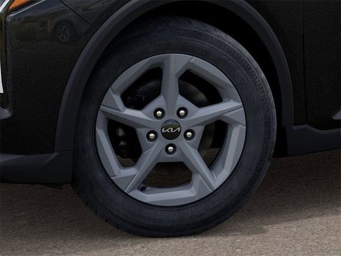 New 2025 Kia K4 LXS image 9