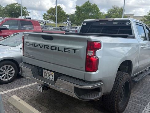 Used 2020 Chevrolet Silverado 1500 LT image 11