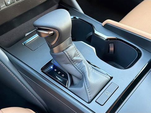 New 2025 Lexus ES 350 w/ Premium Package image 29