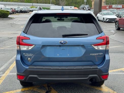 Used 2019 Subaru Forester Premium w/ All-Weather Package AWD/4WD image 3