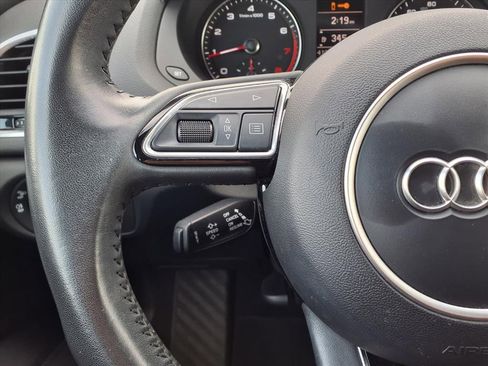 Used 2018 Audi Q3 2.0T Premium Plus image 23