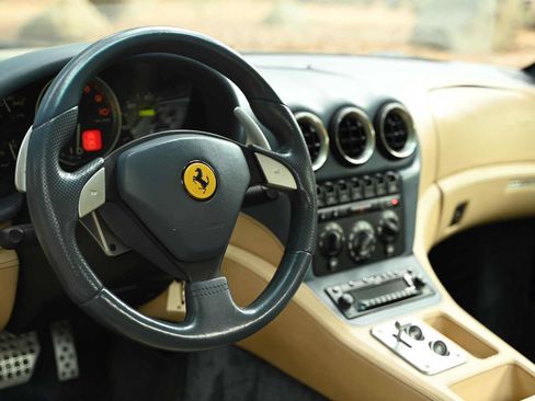 Used 2002 Ferrari 575M Maranello RWD image 11
