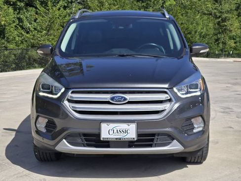 Used 2019 Ford Escape Titanium FWD image 3
