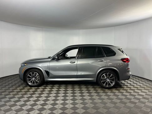 Used 2025 BMW X5 xDrive50e w/ M Sport Package image 7