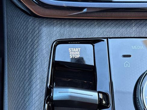 Used 2026 BMW X3 xDrive30 w/ Premium Package image 19