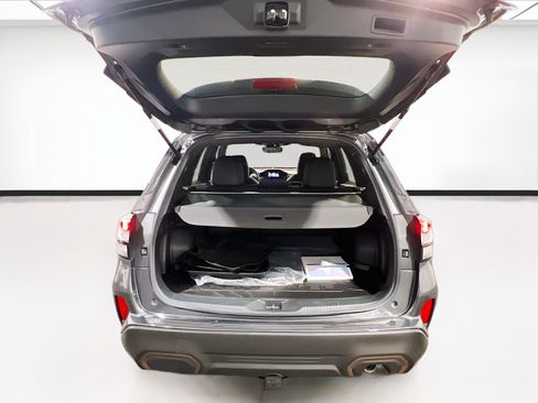 Used 2025 Subaru Forester Sport w/ Popular Package #1 AWD/4WD image 19