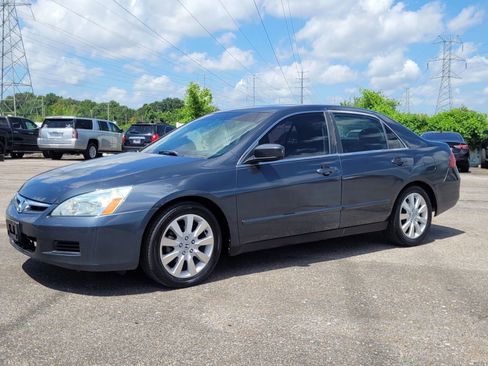 Used 2007 Honda Accord SE image 2