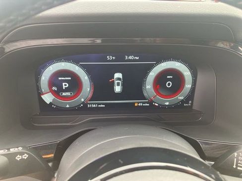 Used 2024 Nissan Pathfinder Platinum w/ Cargo Package AWD/4WD image 18