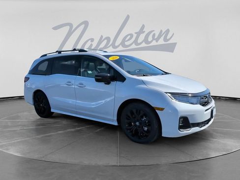 New 2026 Honda Odyssey Sport-L image 2