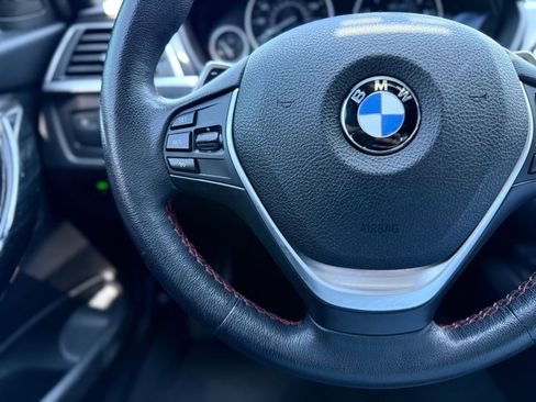 Used 2018 BMW 330i xDrive Sedan w/ Convenience Package AWD/4WD image 26