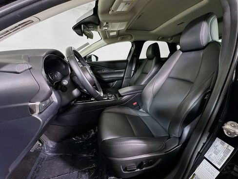 Used 2025 MAZDA CX-30 AWD 2.5 S w/ Preferred Package image 12