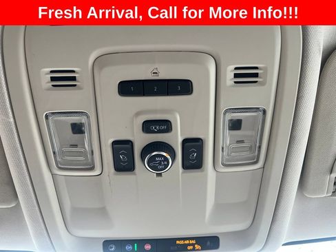 Used 2021 GMC Yukon XL Denali w/ Advanced Technology Package AWD/4WD image 20
