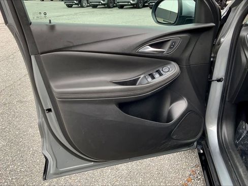 Used 2024 Buick Encore GX Sport Touring image 20