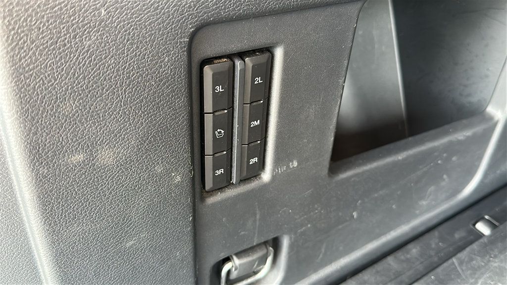 Used 2024 Ford Expedition Limited AWD/4WD image 31