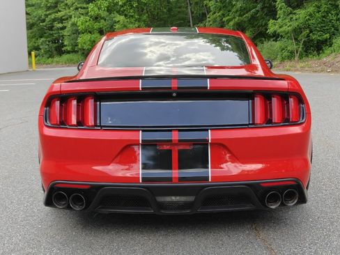 Used 2016 Ford Mustang Shelby GT350 w/ Technology Package RWD image 4