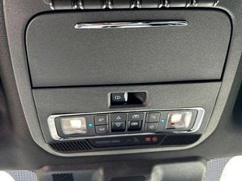 New 2025 Ford F250 Platinum image 25