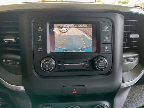 Used 2022 RAM 1500 Big Horn image 40