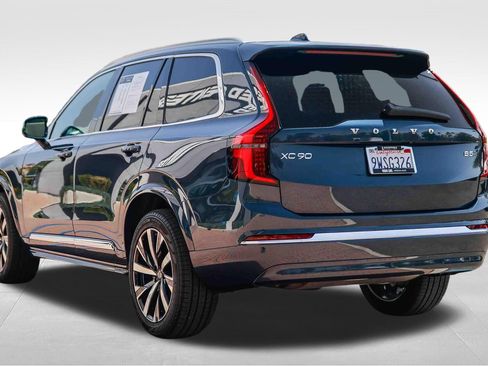 Certified 2026 Volvo XC90 B5 Core AWD/4WD image 5