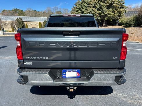 Used 2021 Chevrolet Silverado 1500 LT image 19