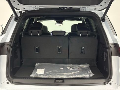 New 2026 Buick Enclave Avenir image 12