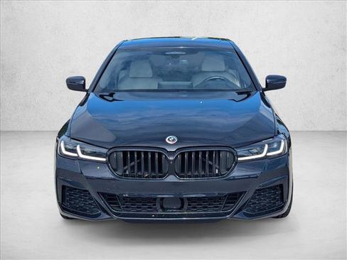 Certified 2023 BMW M550i xDrive AWD/4WD image 2