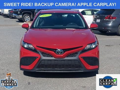 Used 2023 Toyota Camry SE image 9