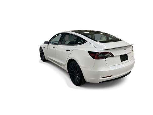 Certified 2023 Tesla Model 3 Performance AWD/4WD image 4