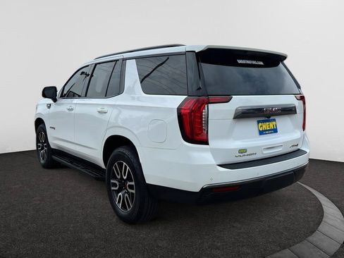 Used 2023 GMC Yukon AT4 w/ Technology Package AWD/4WD image 8