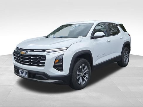 New 2026 Chevrolet Equinox LT FWD image 1