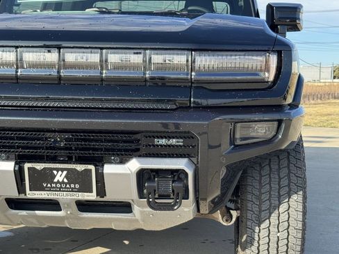 New 2026 GMC Hummer EV 4x4 Crew Cab image 8