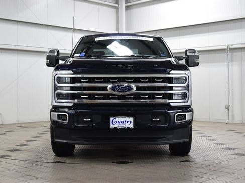 Used 2024 Ford F250 Platinum AWD/4WD image 2