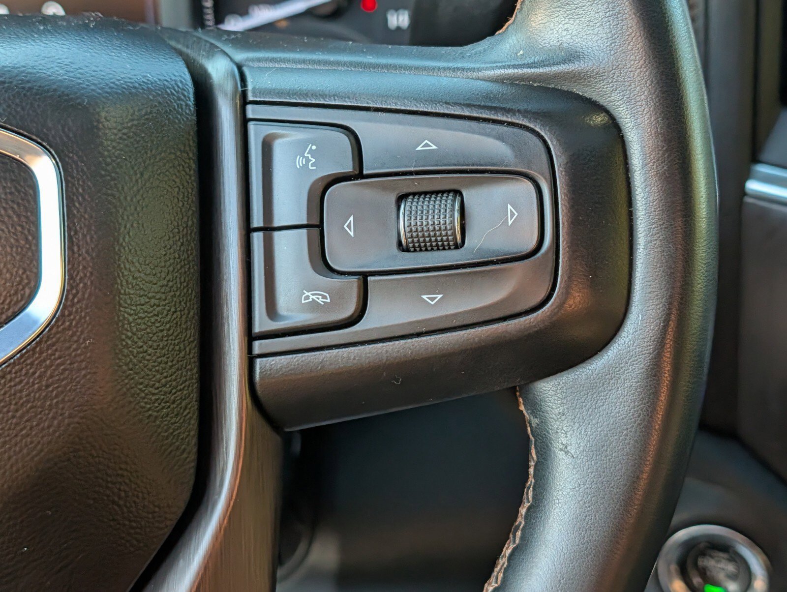 Used 2023 GMC Sierra 3500 AT4 w/ AT4 Preferred Package AWD/4WD image 42