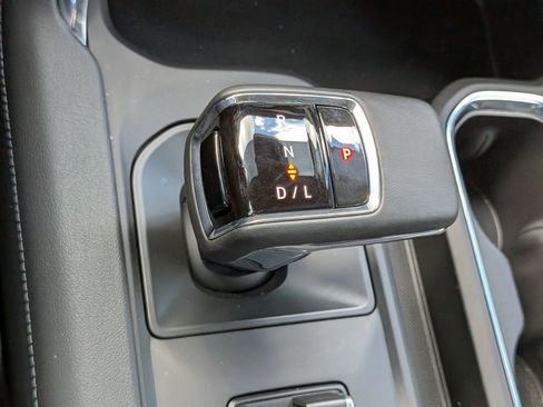 Used 2023 GMC Sierra 1500 Denali w/ Technology Package AWD/4WD image 25