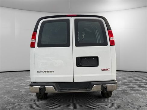 Used 2024 GMC Savana 2500 w/ Driver Convenience Package image 6