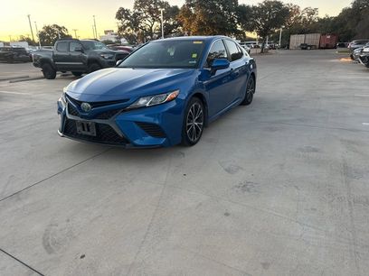 Used 2020 Toyota Camry SE
