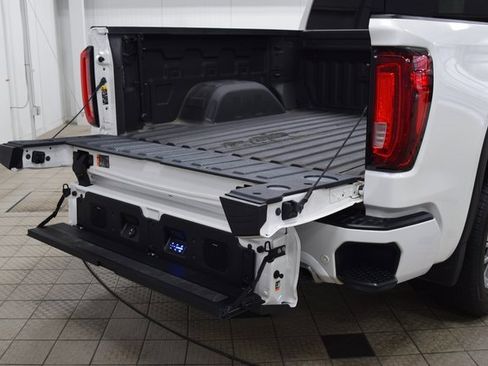 Used 2024 GMC Sierra 1500 Denali Ultimate image 26